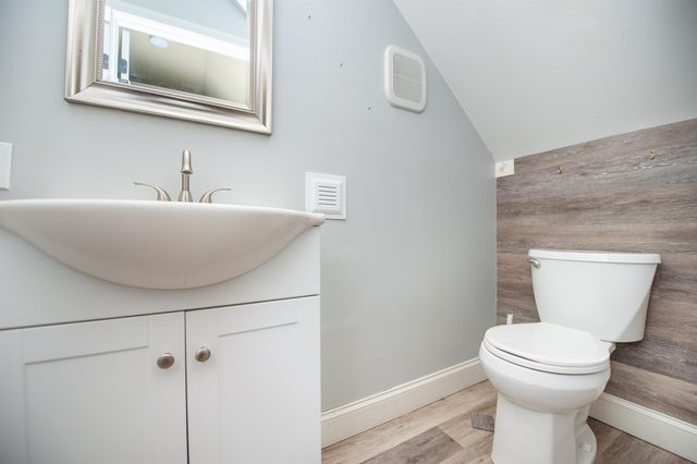 516 Abberly Lane, Boiling Springs, SC 29316