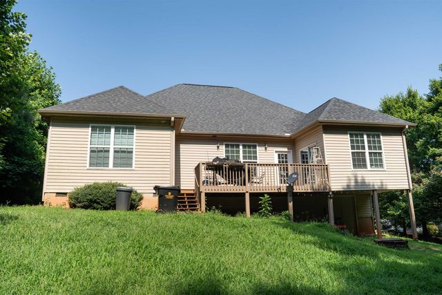516 Abberly Lane, Boiling Springs, SC 29316