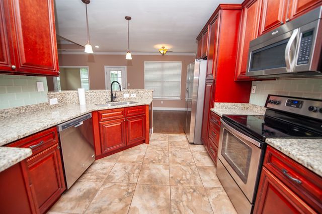 516 Abberly Lane, Boiling Springs, SC 29316