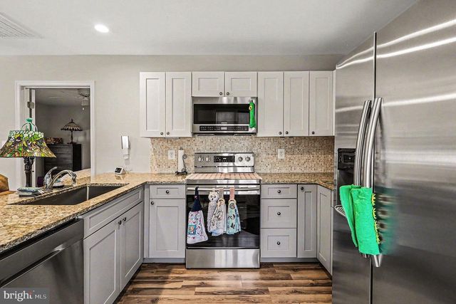 8318 DIAMOND HILL RD, Warrenton, VA 20186