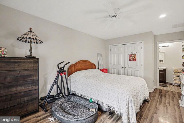 8318 DIAMOND HILL RD, Warrenton, VA 20186