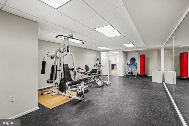 8318 DIAMOND HILL RD, Warrenton, VA 20186