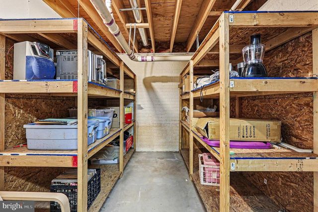 8318 DIAMOND HILL RD, Warrenton, VA 20186