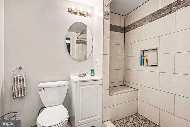 8318 DIAMOND HILL RD, Warrenton, VA 20186