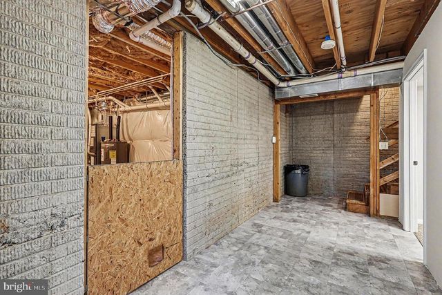 8318 DIAMOND HILL RD, Warrenton, VA 20186