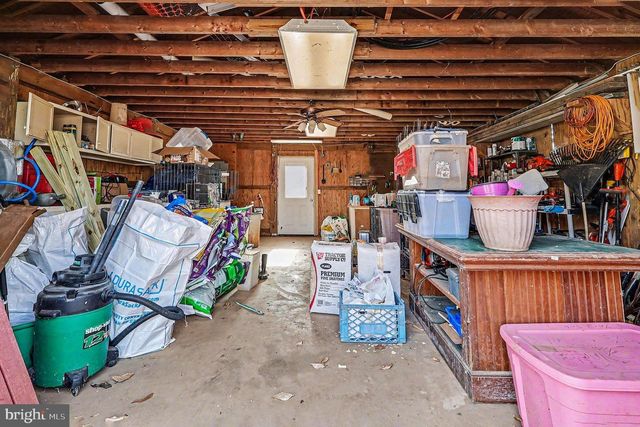 8318 DIAMOND HILL RD, Warrenton, VA 20186