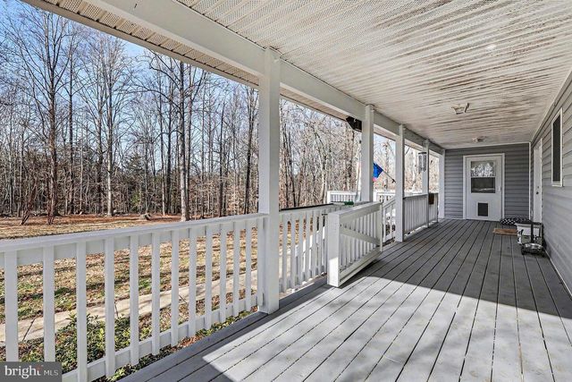 8318 DIAMOND HILL RD, Warrenton, VA 20186