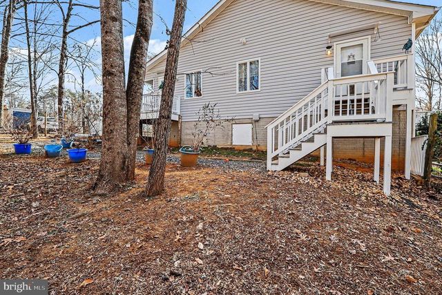 8318 DIAMOND HILL RD, Warrenton, VA 20186