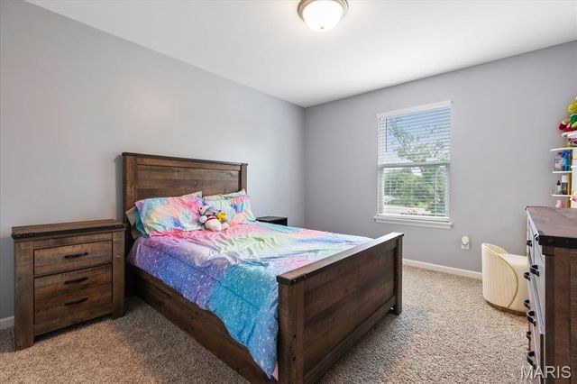 228 Burrograss Drive, Wentzville, MO 63385