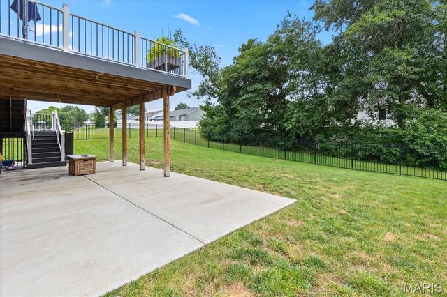 228 Burrograss Drive, Wentzville, MO 63385