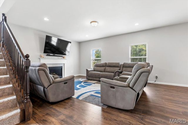 228 Burrograss Drive, Wentzville, MO 63385
