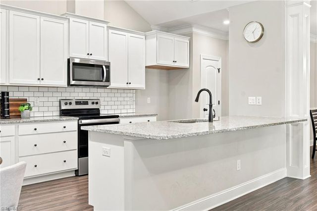 1597 Oakbluffs Drive, Colfax, NC 27235