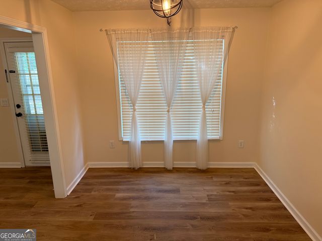 721 Jacoby Drive, Loganville, GA 30052