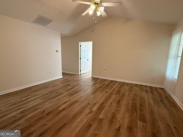 721 Jacoby Drive, Loganville, GA 30052