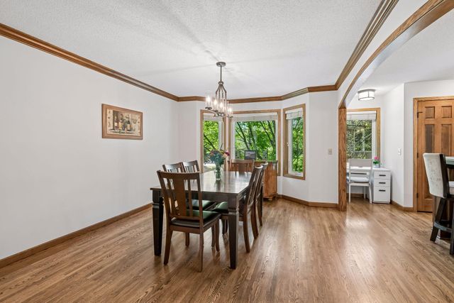 6117 Habitat Court S, Edina, MN 55436