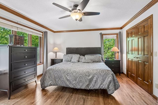 6117 Habitat Court S, Edina, MN 55436