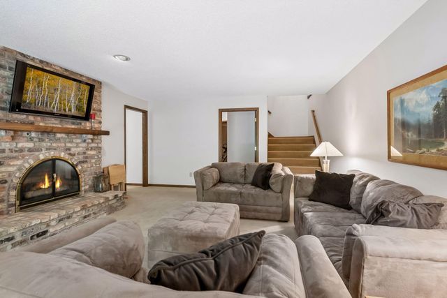 6117 Habitat Court S, Edina, MN 55436