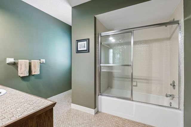 6117 Habitat Court S, Edina, MN 55436