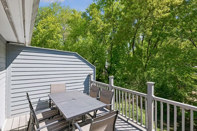 6117 Habitat Court S, Edina, MN 55436