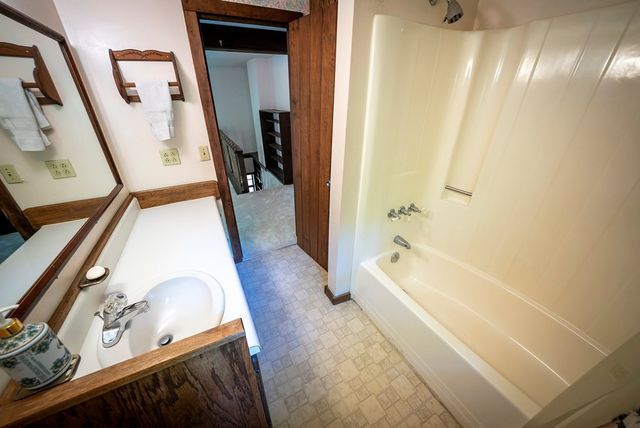 4700 W Buffalo Road, Robbinsville, NC 28771