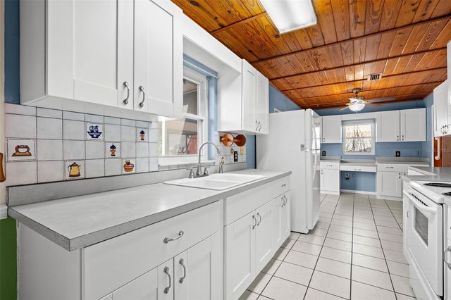 1205 BRANDA VISTA DRIVE, Brandon, FL 33510