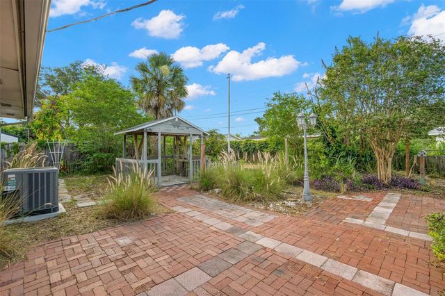 1205 BRANDA VISTA DRIVE, Brandon, FL 33510