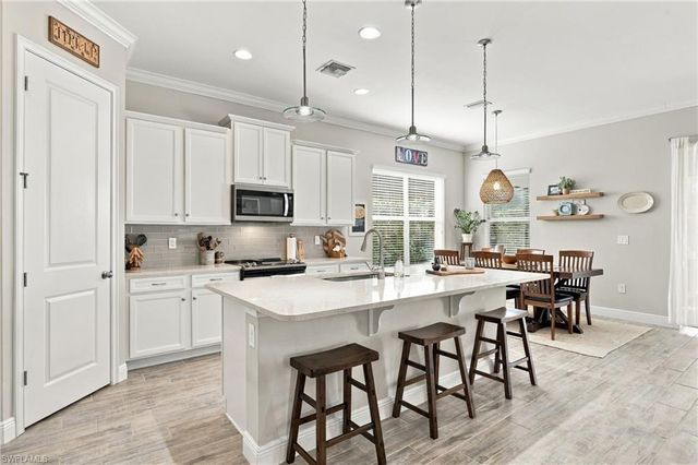 3364 Pilot CIR, Naples, FL 34120