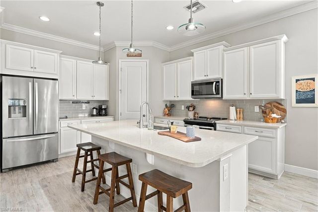 3364 Pilot CIR, Naples, FL 34120