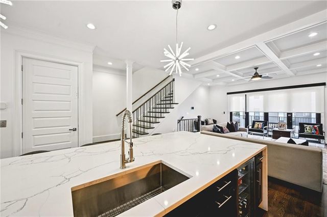 1108 Briar Cove Circle, Atlanta, GA 30329