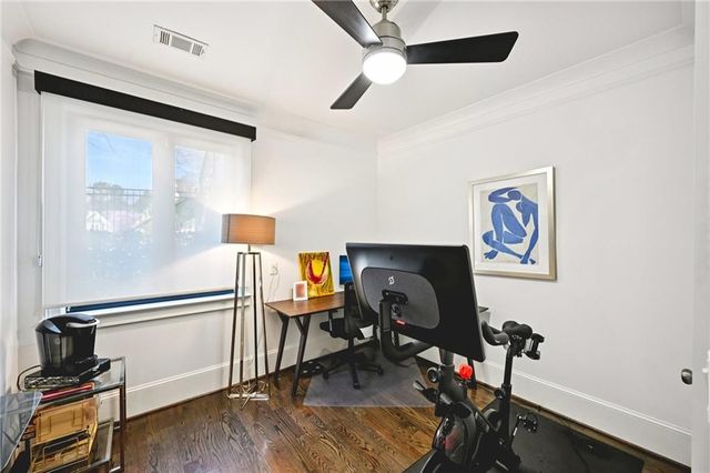 1108 Briar Cove Circle, Atlanta, GA 30329