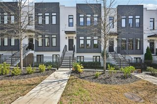 1108 Briar Cove Circle, Atlanta, GA 30329