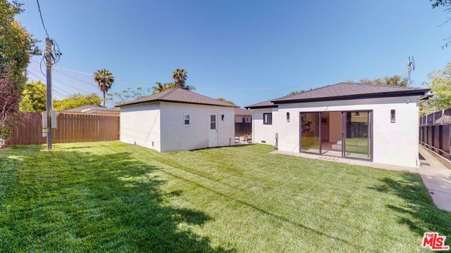 1824 Stearns Drive, Los Angeles, CA 90035