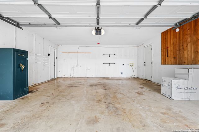 162 CANYON VW, Spring Branch, TX 78070