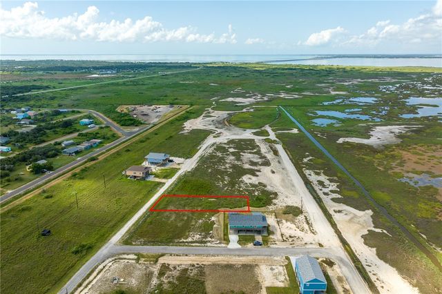 58 Bayview, Rockport, TX 78382