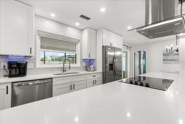 13923 BREWSTER DRIVE, Largo, FL 33774