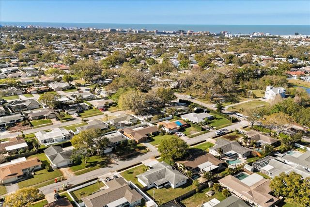 13923 BREWSTER DRIVE, Largo, FL 33774