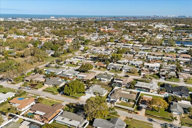 13923 BREWSTER DRIVE, Largo, FL 33774