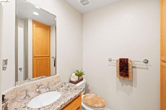 1320 Sand Drift Dr, Brentwood, CA 94513