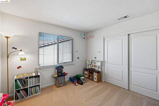 1320 Sand Drift Dr, Brentwood, CA 94513