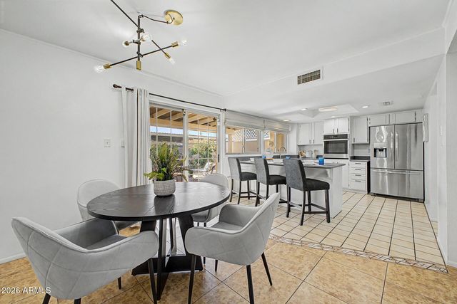 5865 E THOMAS Road, Scottsdale, AZ 85251