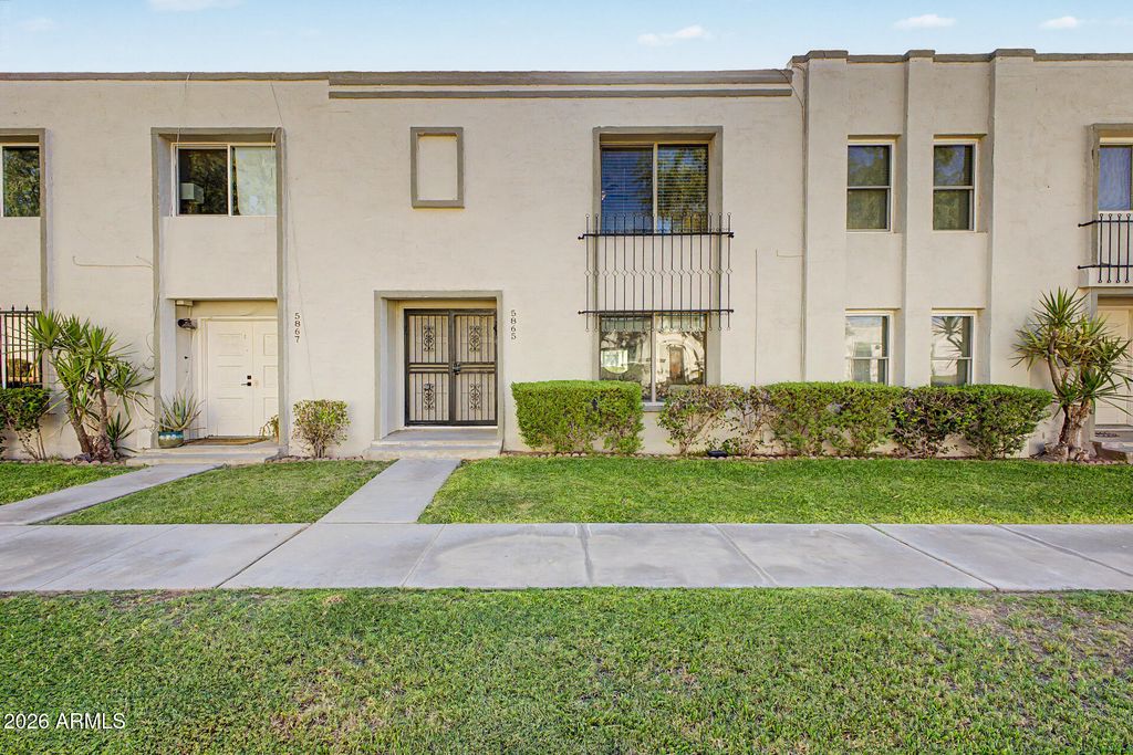 5865 E THOMAS Road, Scottsdale, AZ 85251