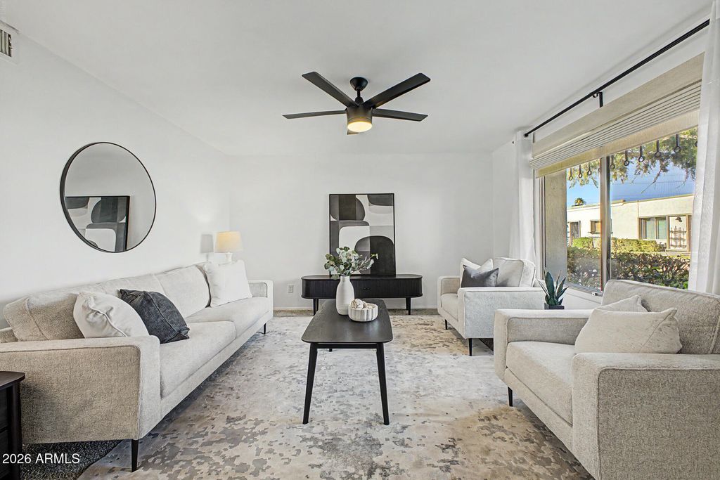 5865 E THOMAS Road, Scottsdale, AZ 85251 — photo 2