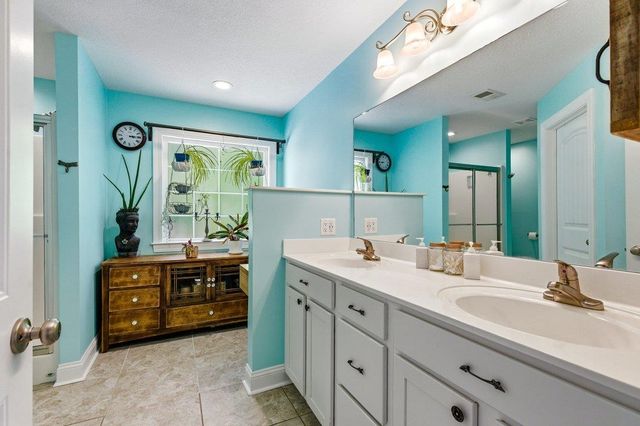 225 Fox Hunt Pl., Galivants Ferry, SC 29544
