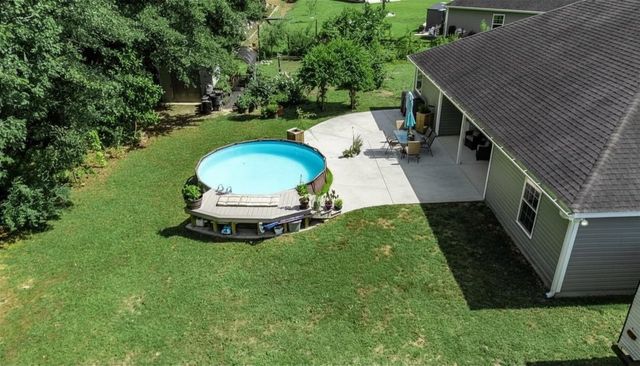 225 Fox Hunt Pl., Galivants Ferry, SC 29544