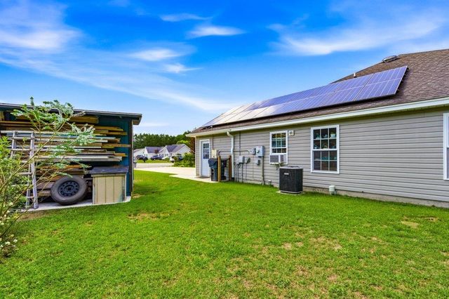 225 Fox Hunt Pl., Galivants Ferry, SC 29544