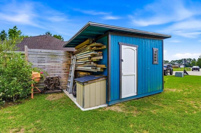 225 Fox Hunt Pl., Galivants Ferry, SC 29544