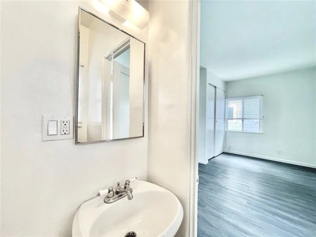 364 Cliff Drive 7, Laguna Beach, CA 92651