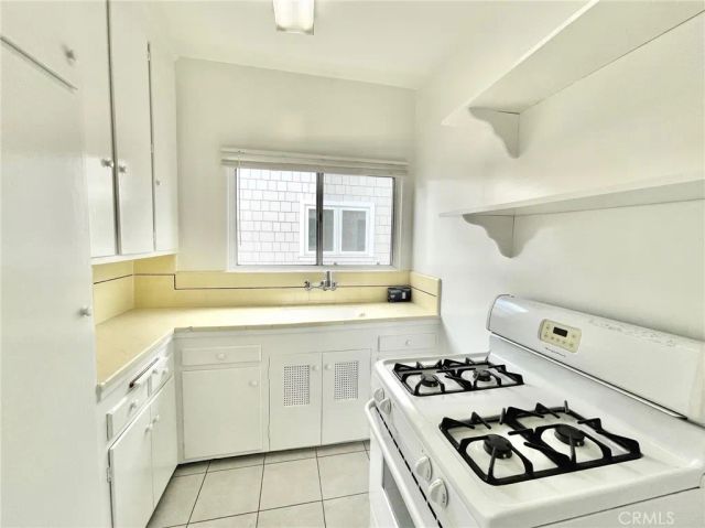 364 Cliff Drive 7, Laguna Beach, CA 92651