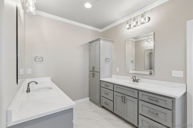 10854 N 84th East Court, Owasso, OK 74055