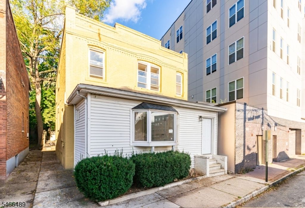 2 Drake St, Bound Brook Boro, NJ 08805 — photo 2